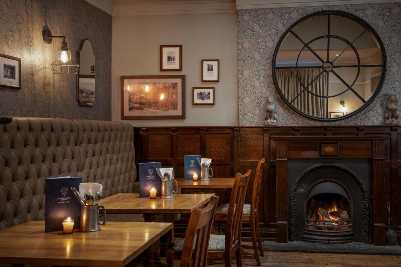 Hotel The Golden Lion At Settle Extérieur photo