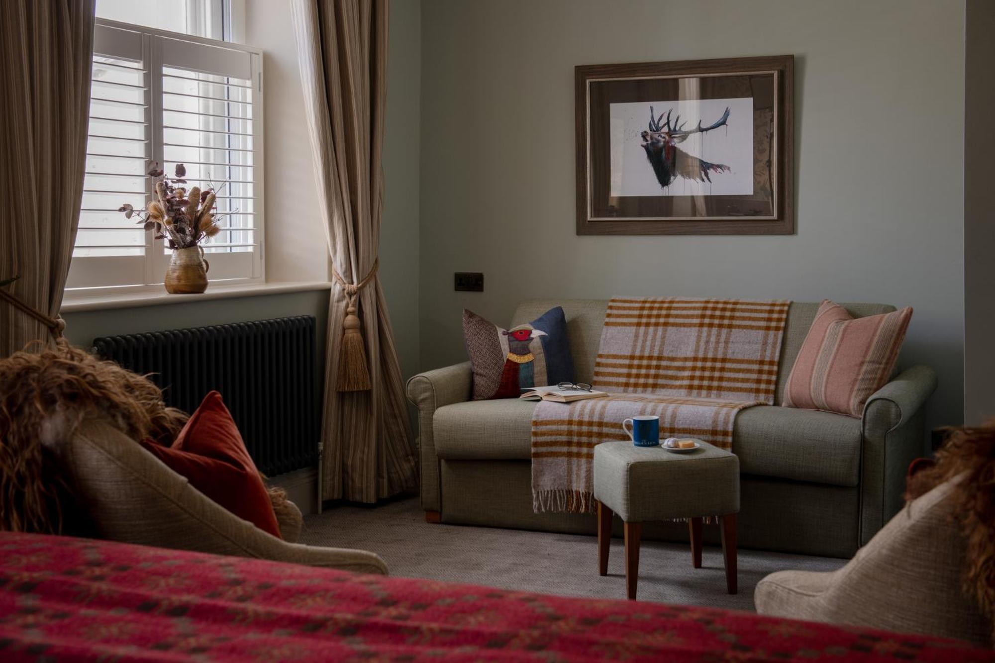 Hotel The Golden Lion At Settle Extérieur photo